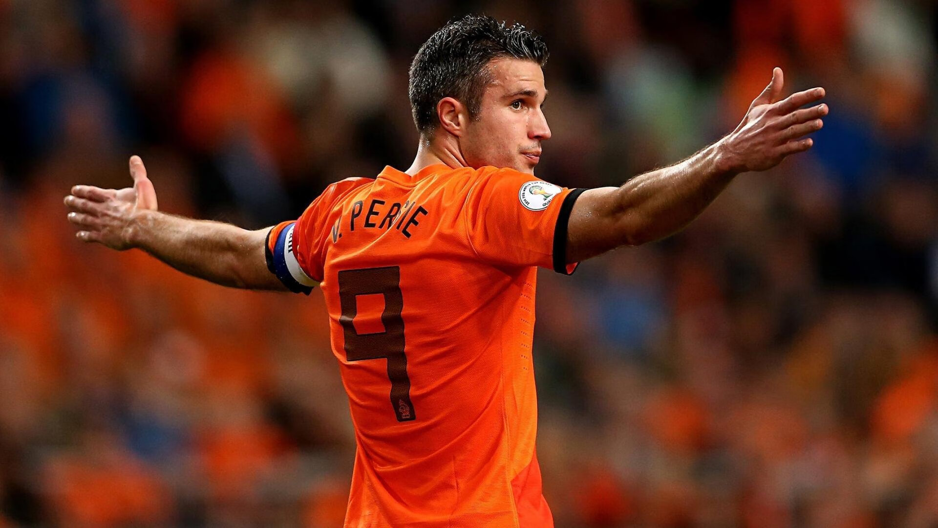 国家队队长再次领衔夺冠，国际比赛中形成绝对优势，问一下国家队